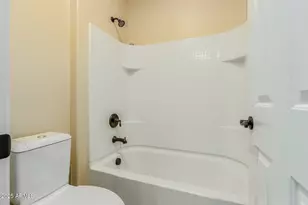 882 E Parkview Dr, Gilbert, AZ 85295 - Photo 51