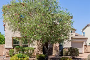 882 E Parkview Dr, Gilbert, AZ 85295 - Photo 13