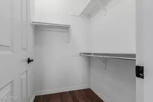 882 E Parkview Dr, Gilbert, AZ 85295 - Photo 45