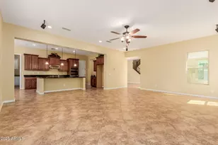 882 E Parkview Dr, Gilbert, AZ 85295 - Photo 17