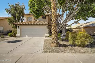 1892 W Wildhorse Dr, Chandler, AZ 85286 - Photo 1