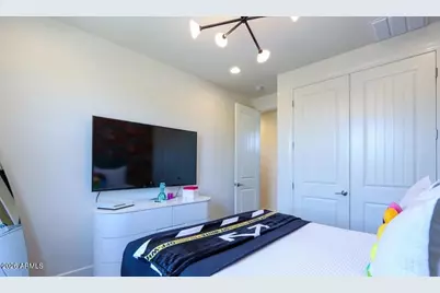 948 W Yosemite Drive, Chandler, AZ 85248 - Photo 35