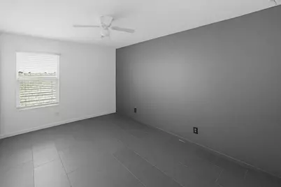 6815 W Encinas Lane, Phoenix, AZ 85043 - Photo 7