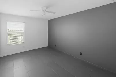 6815 W Encinas Lane, Phoenix, AZ 85043 - Photo 7