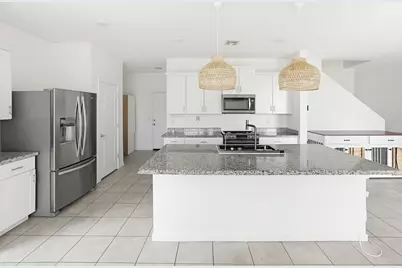 6815 W Encinas Lane, Phoenix, AZ 85043 - Photo 19