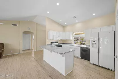 10960 E Kiva Avenue, Mesa, AZ 85209 - Photo 11