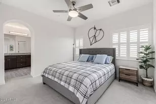 3935 E Rough Rider Rd, Phoenix, AZ 85050 - Photo 17