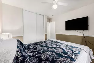 8423 W Dahlia Dr, Peoria, AZ 85381 - Photo 19