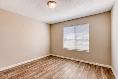 904 W Yale Drive, Tempe, AZ 85283 - Photo 9