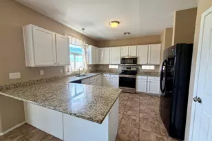 4668 E Meadow Lark Way, San Tan Valley, AZ 85140 - Photo 9