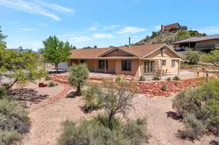 949 Rabbit Run, Clarkdale, AZ 86324 - Photo 3