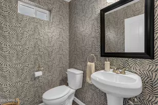 4126 N 44th Pl, Phoenix, AZ 85018 - Photo 13