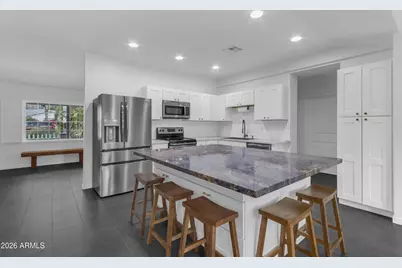 4126 N 44th Place, Phoenix, AZ 85018 - Photo 5