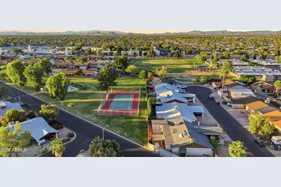 10208 N 39th Lane, Phoenix, AZ 85051 - Photo 23