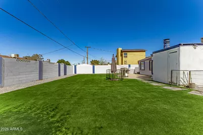 6952 W Wolf Street, Phoenix, AZ 85033 - Photo 25