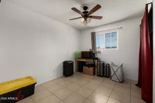 6952 W Wolf St, Phoenix, AZ 85033 - Photo 17