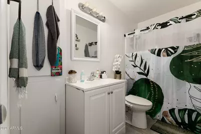 6952 W Wolf Street, Phoenix, AZ 85033 - Photo 19