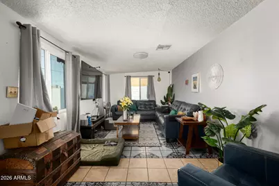 6952 W Wolf Street, Phoenix, AZ 85033 - Photo 13