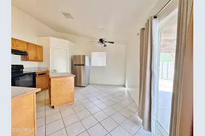 9069 W Oneida Drive, Arizona City, AZ 85123 - Photo 9