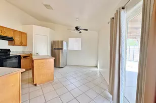 9069 W Oneida Dr, Arizona City, AZ 85123 - Photo 9