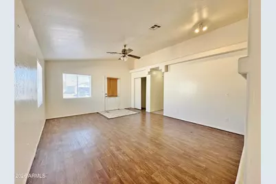 9069 W Oneida Drive, Arizona City, AZ 85123 - Photo 5