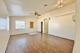 9069 W Oneida Dr, Arizona City, AZ 85123 - Photo 5