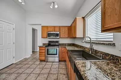 952 S Banning Street, Gilbert, AZ 85296 - Photo 1