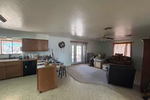 5724 E El Camino Quinto Ave, Apache Junction, AZ 85119 - Photo 9