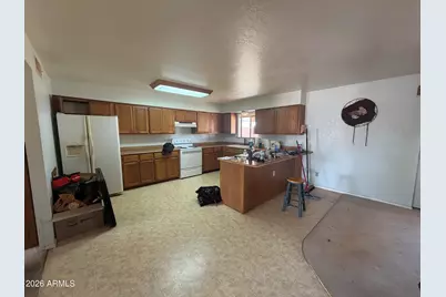 5724 E El Camino Quinto Avenue, Apache Junction, AZ 85119 - Photo 7