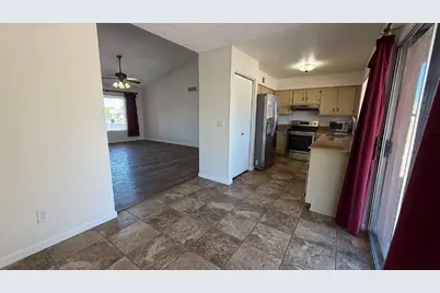 617 S Windsor, Mesa, AZ 85204 - Photo 5