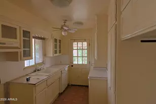 2206 N Laurel Ave, Phoenix, AZ 85007 - Photo 11