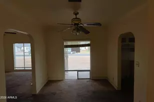 2206 N Laurel Ave, Phoenix, AZ 85007 - Photo 9