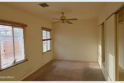 2206 N Laurel Avenue, Phoenix, AZ 85007 - Photo 15