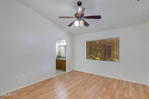 143 W Michelle Dr, Phoenix, AZ 85023 - Photo 7