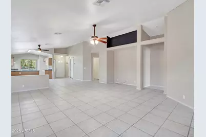 8918 W Deanna Drive, Peoria, AZ 85382 - Photo 17