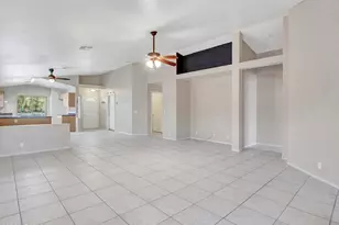 8916 W Deanna Dr, Peoria, AZ 85382 - Photo 17