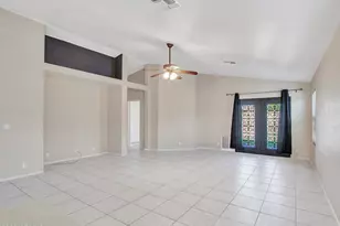 8916 W Deanna Dr, Peoria, AZ 85382 - Photo 15