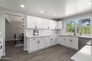 211 E Campo Desierto Rd, Tempe, AZ 85288 - Photo 11