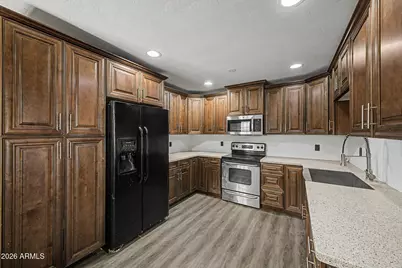 943 S Lazona Drive, Mesa, AZ 85204 - Photo 5