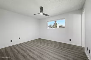 943 S Lazona Dr, Mesa, AZ 85204 - Photo 9