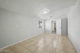 943 S Lazona Dr, Mesa, AZ 85204 - Photo 21