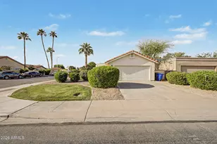2318 W Ironwood Dr, Chandler, AZ 85224 - Photo 1