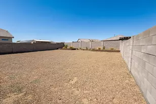 24466 W Pueblo Ave, Buckeye, AZ 85326 - Photo 25