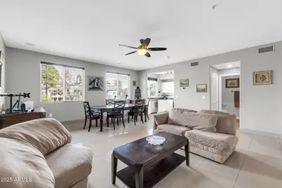 706 E Washington Street #204, Phoenix, AZ 85034 - Photo 9