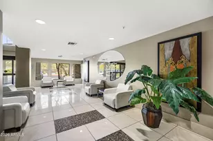 5450 E Deer Valley Dr, Phoenix, AZ 85054 - Photo 37