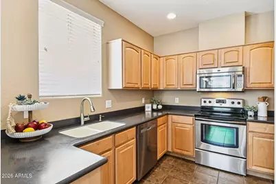42424 N Gavilan Peak Parkway #33104, Anthem, AZ 85086 - Photo 3