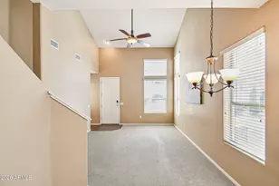 42424 N Gavilan Peak Pkwy, Anthem, AZ 85086 - Photo 15