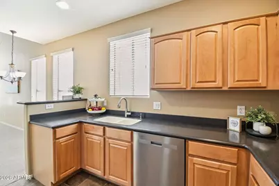 42424 N Gavilan Peak Parkway #33104, Anthem, AZ 85086 - Photo 9