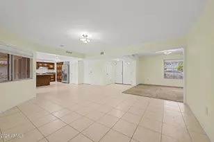 10505 W Cameo Dr, Sun City, AZ 85351 - Photo 5