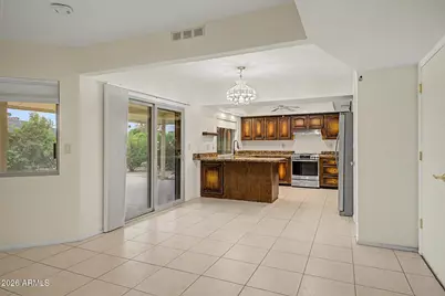 10505 W Cameo Drive, Sun City, AZ 85351 - Photo 9